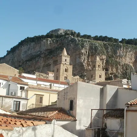 Il Gabbiano * Cefalu